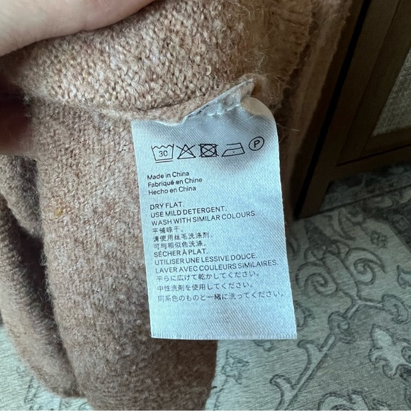 Woolen Bloom cowl neck camel sweater s - Picture 3 of 4